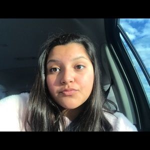 Meet your Posher, Ashlashley